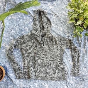 XS Forever 21 Pullover Sweater